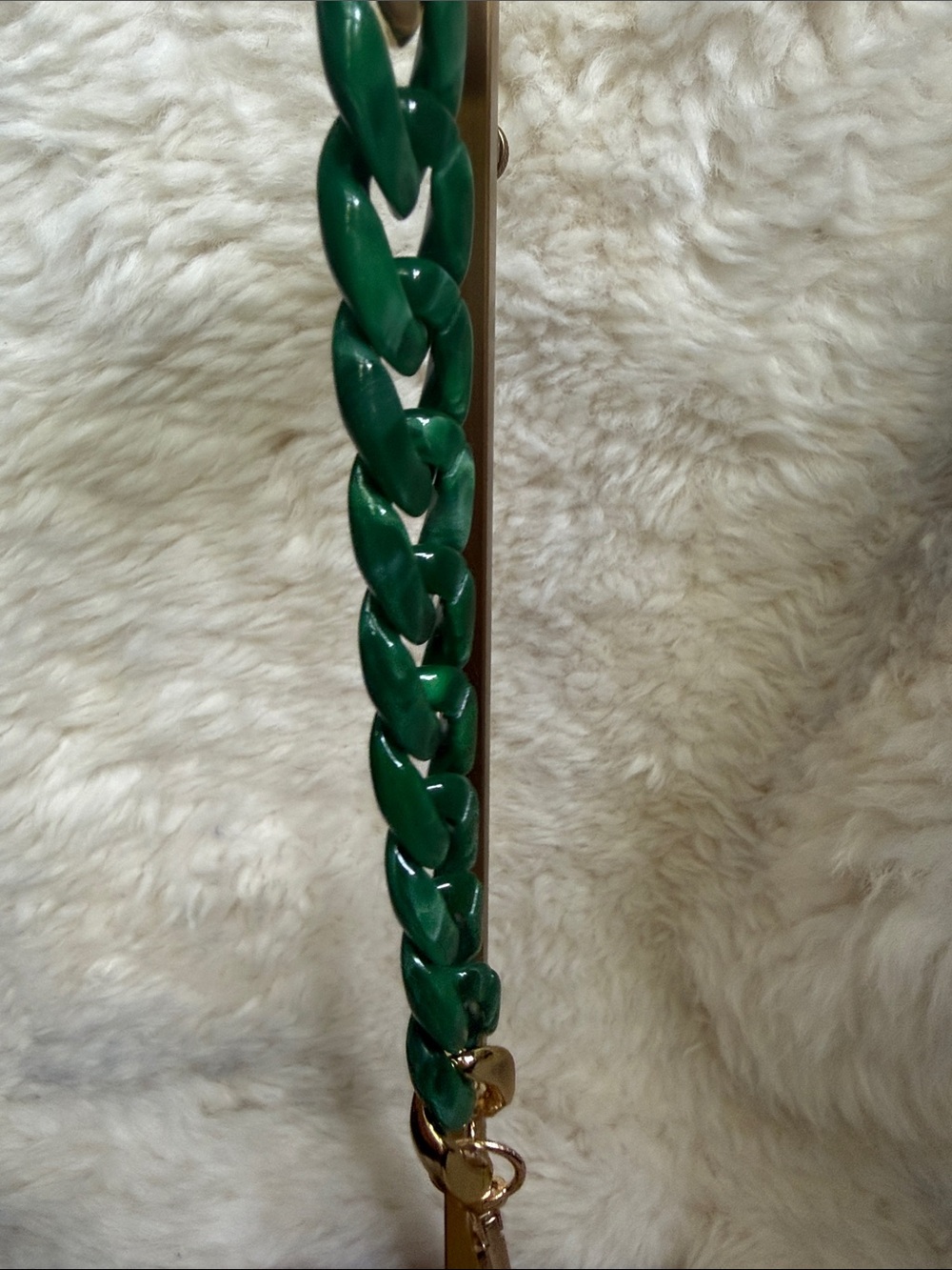 Green Marble-like Chain Strap with Gold Hardware - Women Accessories - Picture 2 of 3